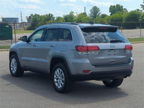 2021 Jeep Grand Cherokee Laredo
