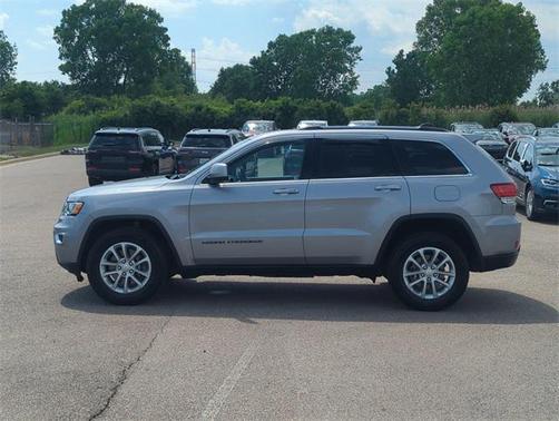2021 Jeep Grand Cherokee Laredo