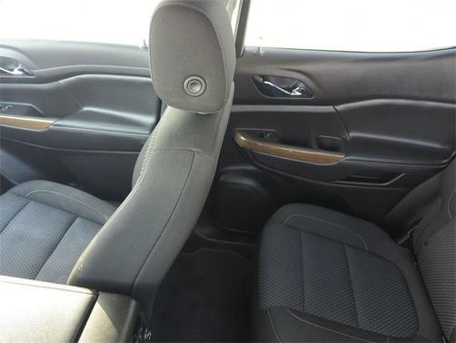 2021 GMC Acadia FWD SLE