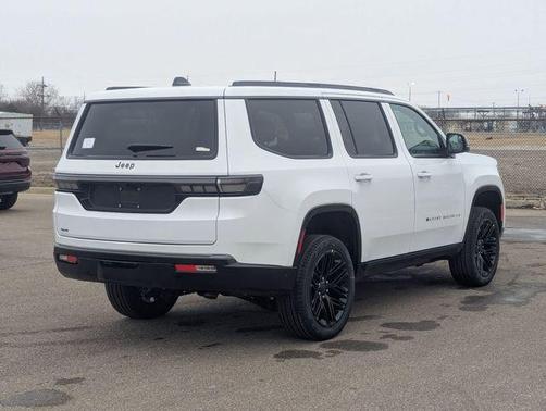 2026 Jeep Grand Wagoneer Limited Reserve 4x4