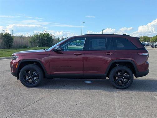 2025 Jeep Grand Cherokee Limited X