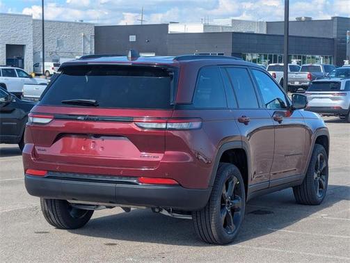 2025 Jeep Grand Cherokee Limited X