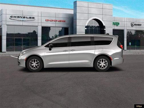2026 Chrysler Pacifica L