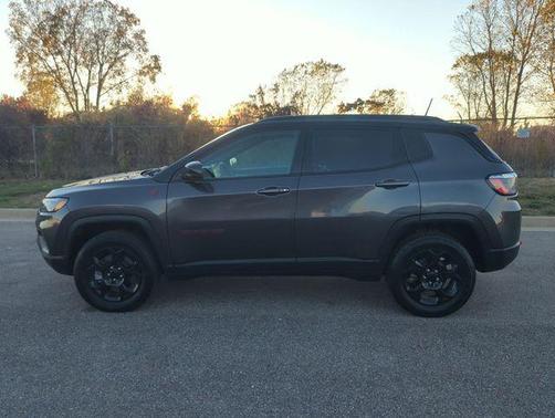 2023 Jeep Compass Trailhawk