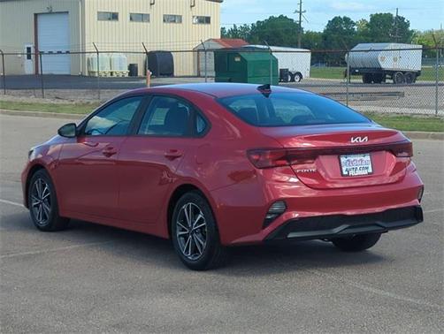 2022 Kia Forte LXS