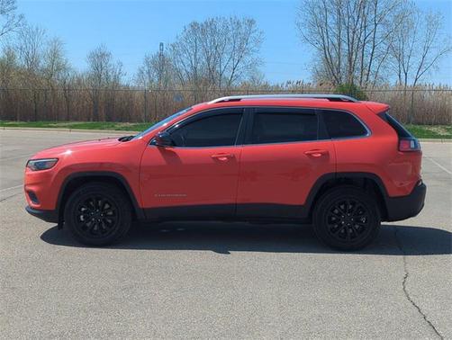2021 Jeep Cherokee Latitude Lux
