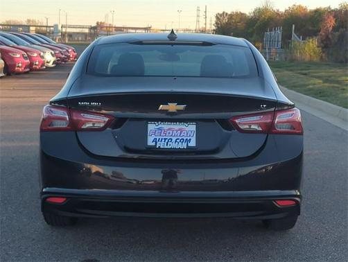 2022 Chevrolet Malibu FWD LT