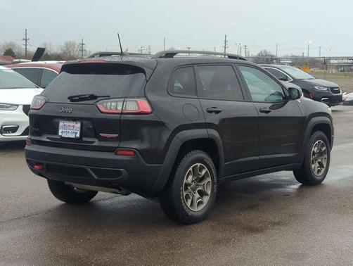 2020 Jeep Cherokee Trailhawk