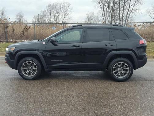 2020 Jeep Cherokee Trailhawk