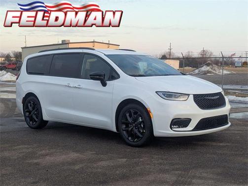 2026 Chrysler Pacifica L