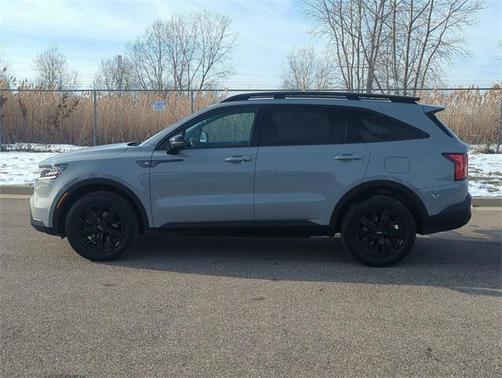 2023 Kia Sorento S