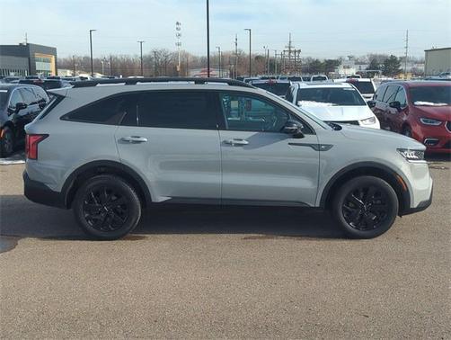 2023 Kia Sorento S