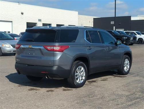 2018 Chevrolet Traverse LT Cloth