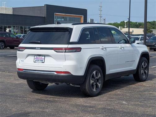 2025 Jeep Grand Cherokee 4xe Base