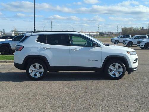 2022 Jeep Compass Latitude