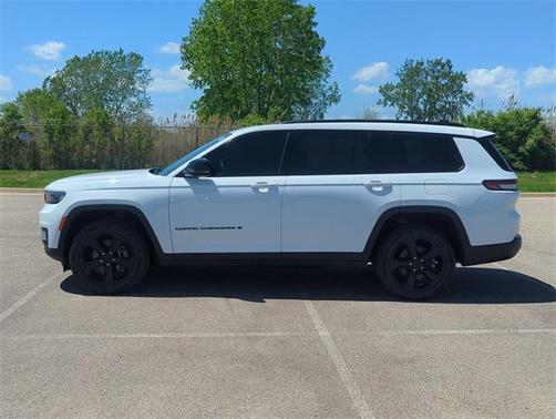 2022 Jeep Grand Cherokee L Altitude