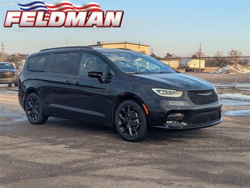 2026 Chrysler Pacifica L