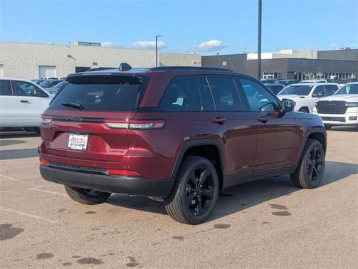 2025 Jeep Grand Cherokee Limited X