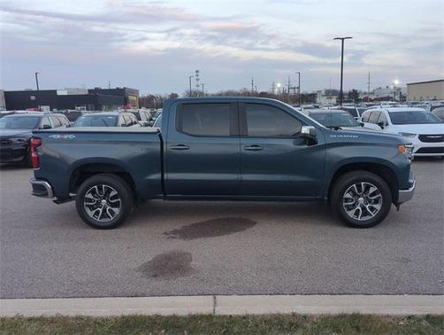 2024 Chevrolet Silverado 1500 LT