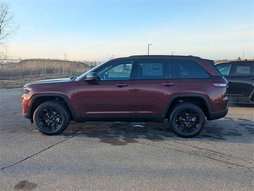 2025 Jeep Grand Cherokee Altitude