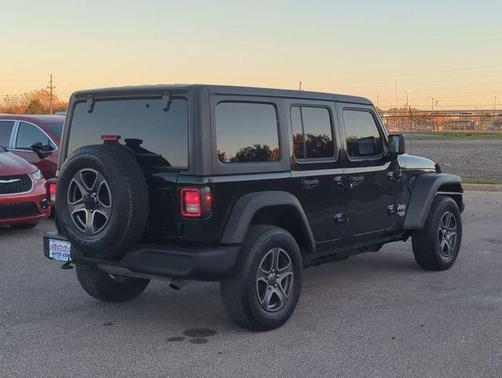 2018 Jeep Wrangler Unlimited Sport