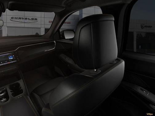 Diamond Black Crystal Pearl-Coat Exterior Paint 2026 Jeep Cherokee Limited