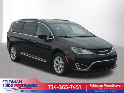 2018 Chrysler Pacifica Touring-L Plus