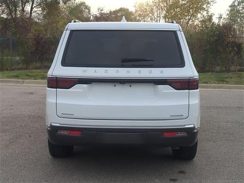 2022 Jeep Wagoneer Series II 4x4