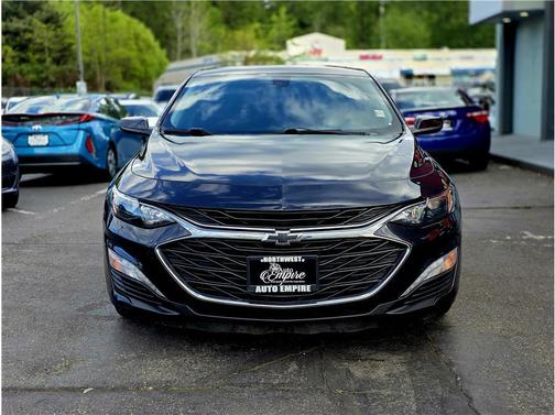 Mosaic Black Metallic 2022 Chevrolet Malibu LT