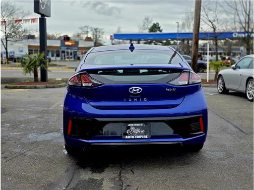 2020 Hyundai IONIQ Hybrid Limited