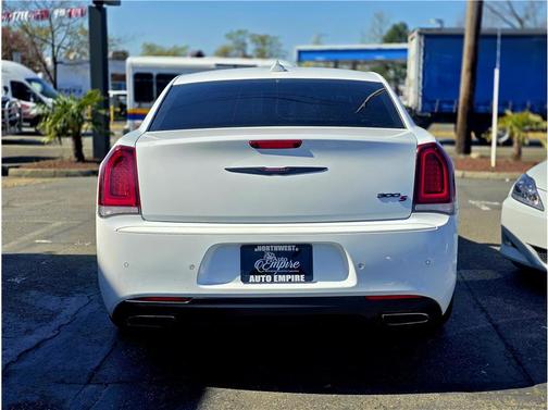Bright White Clearcoat 2021 Chrysler 300 S