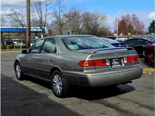No Color 2000 Toyota Camry LE V6