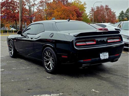 2015 Dodge Challenger SRT 392