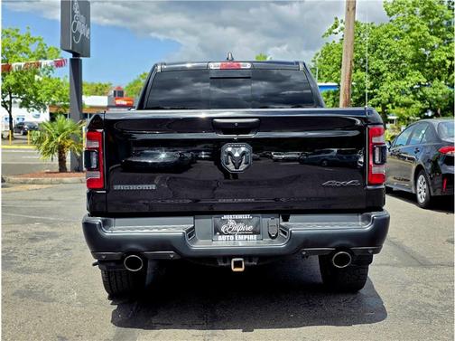 Diamond Black Crystal Pearl 2020 RAM 1500 Big Horn/Lone Star