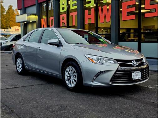 2015 Toyota Camry Hybrid SE