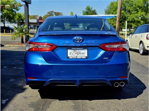 2019 Toyota Camry XLE