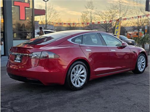 2018 Tesla Model S 75D
