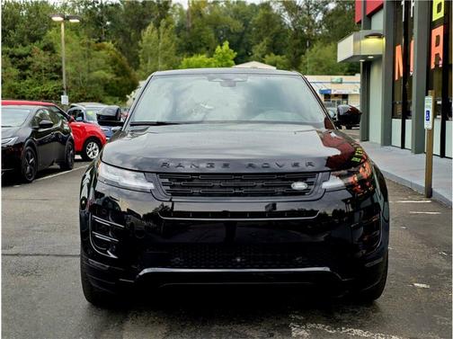 2026 Land Rover Range Rover Evoque Dynamic SE