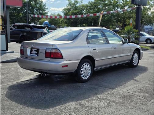 Gold 1996 Honda Accord EX
