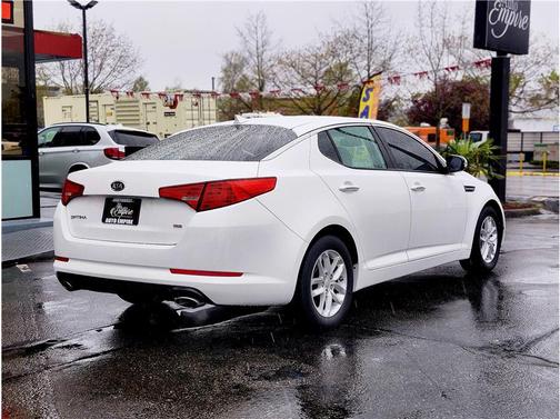 Snow White Pearl 2012 Kia Optima LX