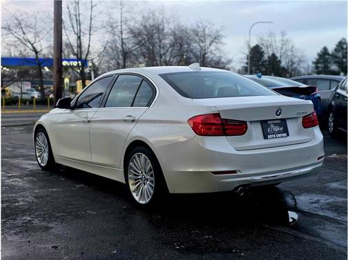 2013 BMW 328 328i Sedan 4D