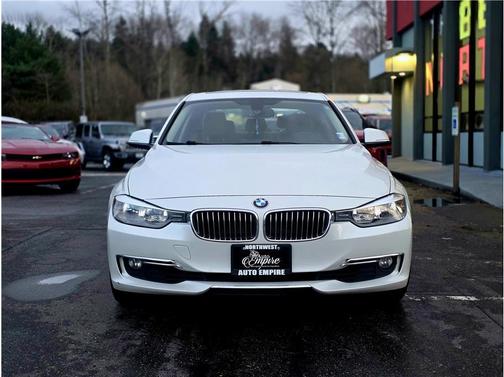 2013 BMW 328 328i Sedan 4D