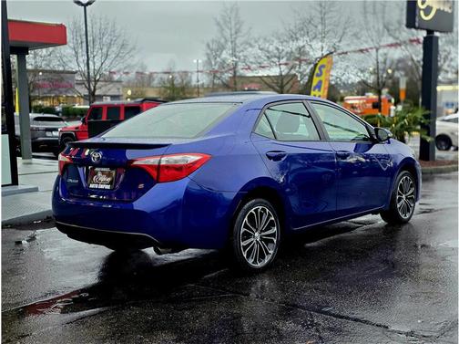 Blue Crush Metallic 2015 Toyota Corolla S Plus