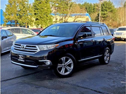 Black 2013 Toyota Highlander Limited