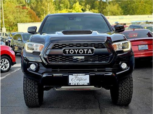 2020 Toyota Tacoma SR5