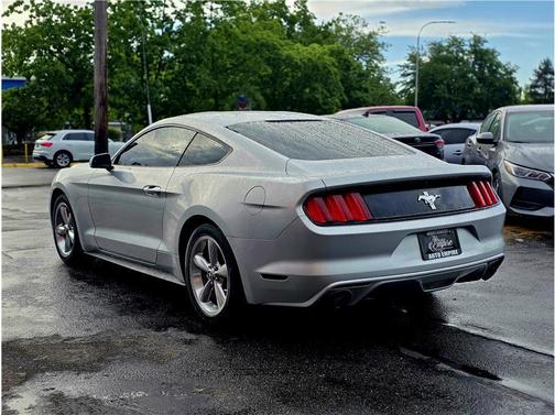 Ingot Silver Metallic 2015 Ford Mustang V6
