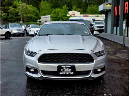 Ingot Silver Metallic 2015 Ford Mustang V6