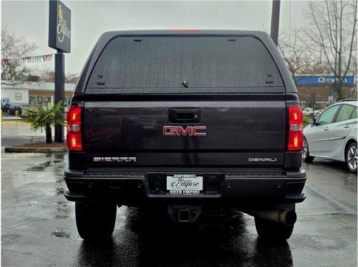 2015 GMC Sierra 2500 Denali