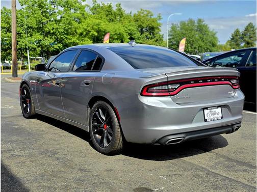 2016 Dodge Charger R/T