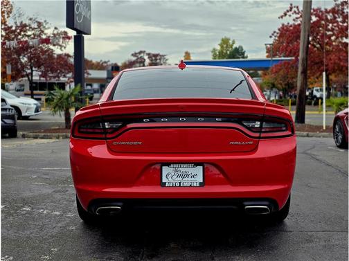 2016 Dodge Charger SXT